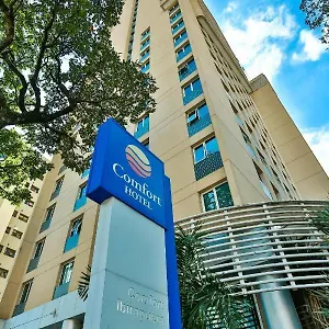 Flat Em Frente Ao Metro Moema 3* São Paulo